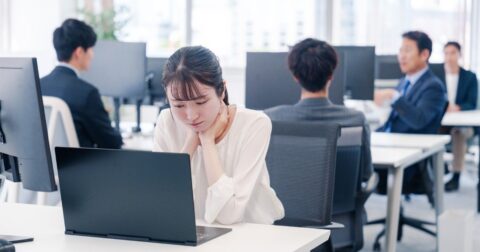 あなたの違和感は正しい。「いいチームなのになぜか疲れる」職場で起きていること – 組織の違和感 結局、リーダーは何を変えればいいのか？