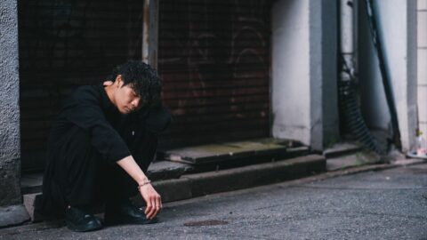 ｢自分は穀潰し｣—親への罪悪感に苦しむ若者を救った生活保護という選択肢《一旦休んで回復していい》 | ライフ | 東洋経済オンライン
