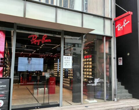 7万円もするのに売れまくり！レイバン《スマートグラス》の意外な用途…”子育て世帯に重宝”される理由に迫った | ビジネス | 東洋経済オンライン
