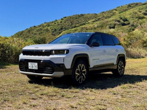 1.2Lマイルドハイブリッドは数値以上の軽やかさ…9年ぶりの刷新､ジープ新型｢コンパス｣が輸入SUV入門に最適な訳 | ライフ | 東洋経済オンライン