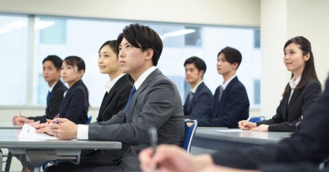 そりゃ分かり合えないわ…上司が当たり前に持っているのにZ世代の部下に決定的に欠けているものは？〈注目記事〉 – ニュースな本